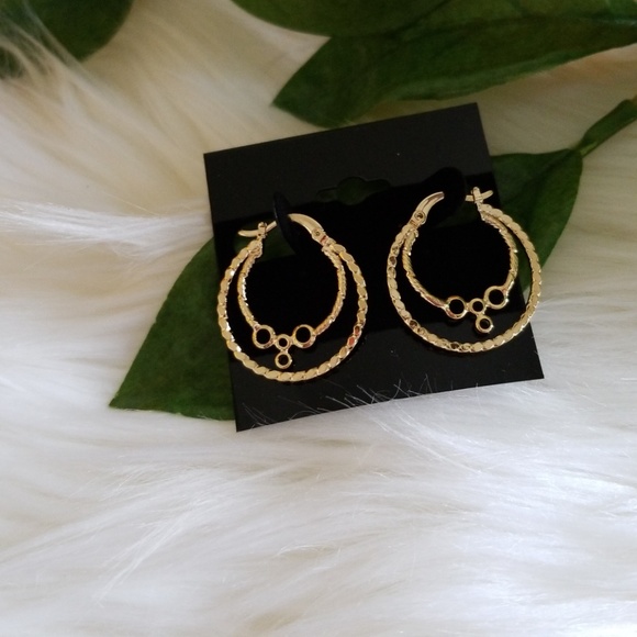 Mint Collection 14KT Gold Plated Hoop Earrings - Picture 2 of 2